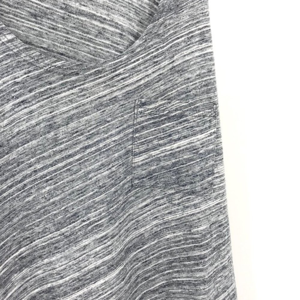 💕SALE💕Madewell Gray White Striped Tank Top - Picture 4 of 8
